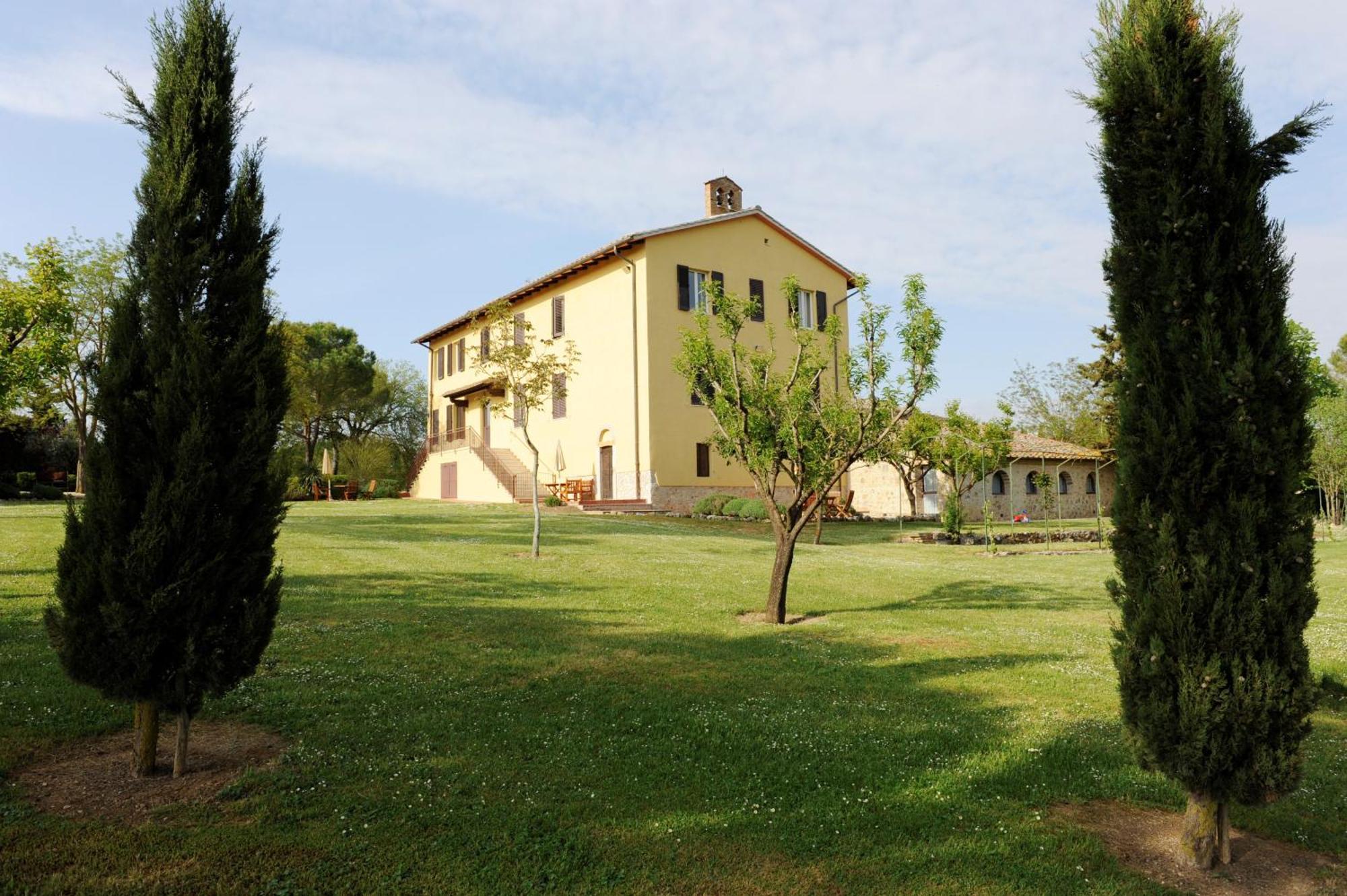 Fattoria Agriturismo Nerbona Villa Casole dʼElsa Exterior foto