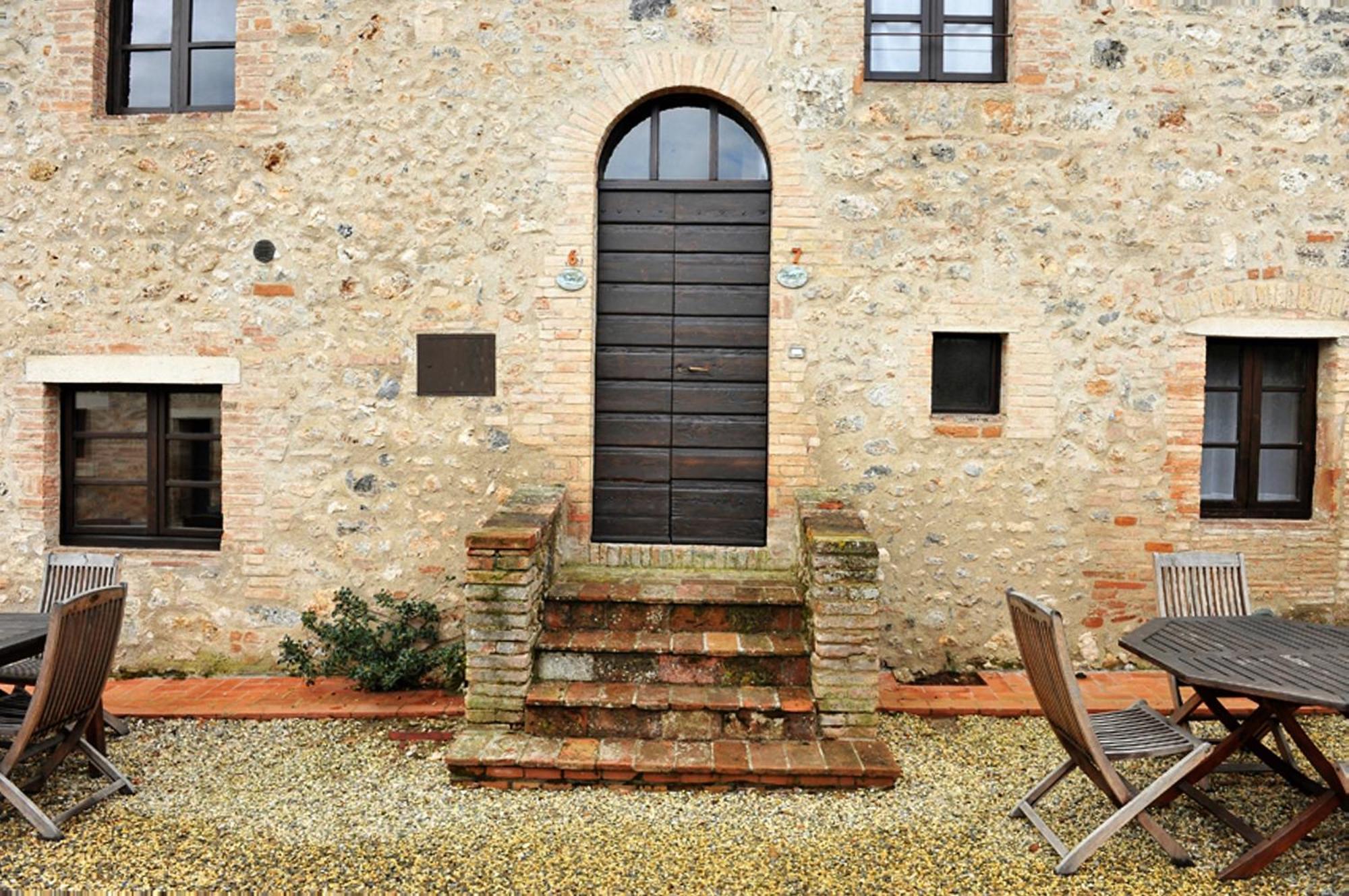 Fattoria Agriturismo Nerbona Villa Casole dʼElsa Exterior foto